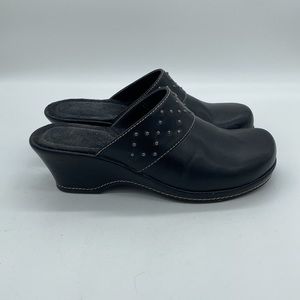 White Mountain Pasta Slip On Clogs Mules Sandals Black Womens Size 6 M